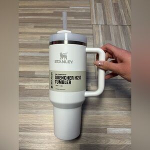 Stanley Silver and White Quencher Tumbler